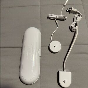 Philips Toothbrush Travel Case and 2 Chargers